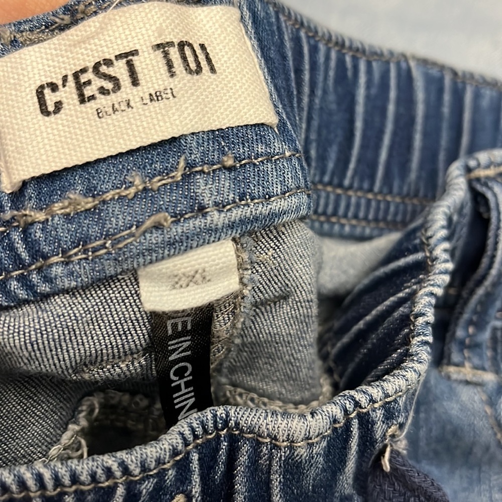 Lot of Women’s Shorts - Picture 5 of 10